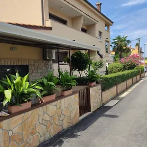 Mara Apartmán Poreč