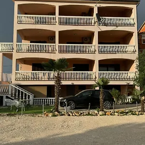 Bernarda 2 Apartment